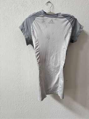 Adidas integrated 5-padded 2-tone football shirt